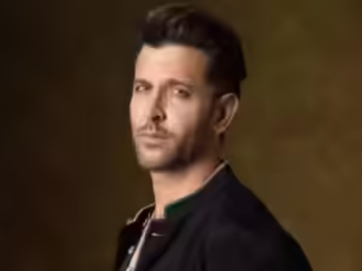 Hrithik Roshan Upset by Paparazzi at Temple