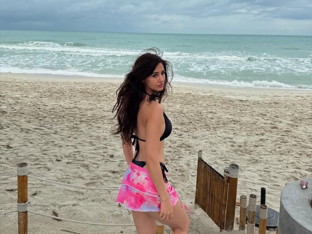 Tropical Chic Energy