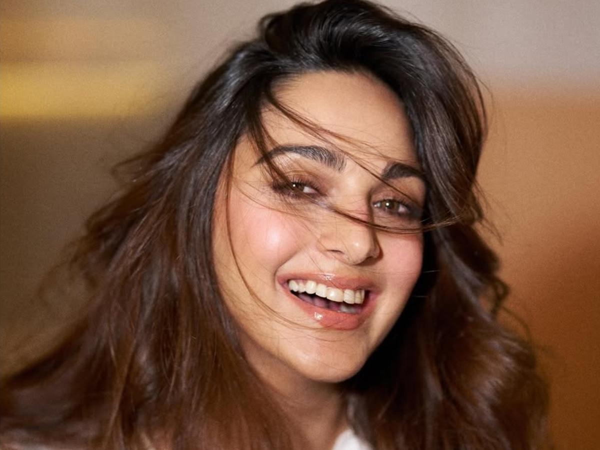 Kiara Advani’s Soft Glam Balance