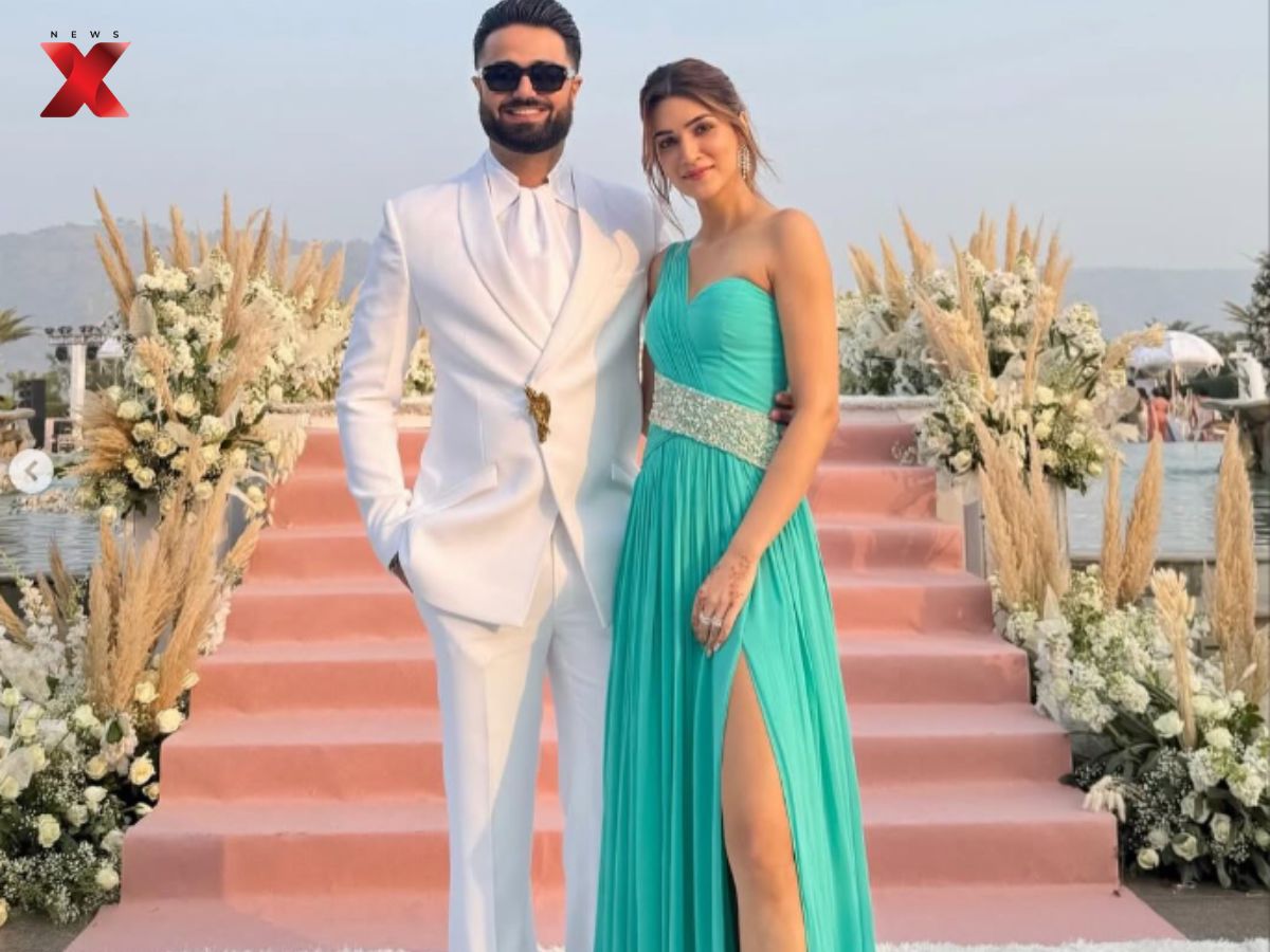 Kriti Sanon With Kabir Bahia at Sisiter’s Wedding