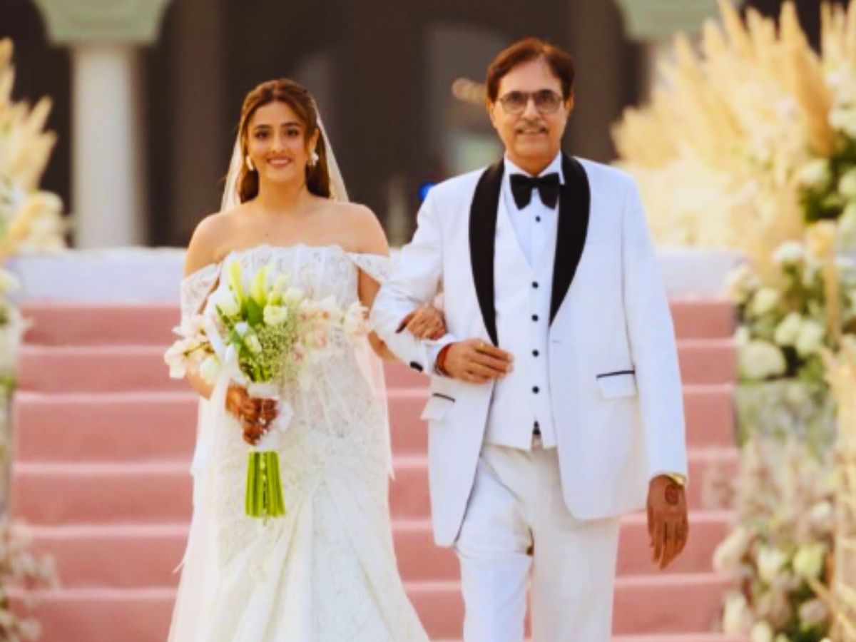 From dreamy vows to a glamorous evening