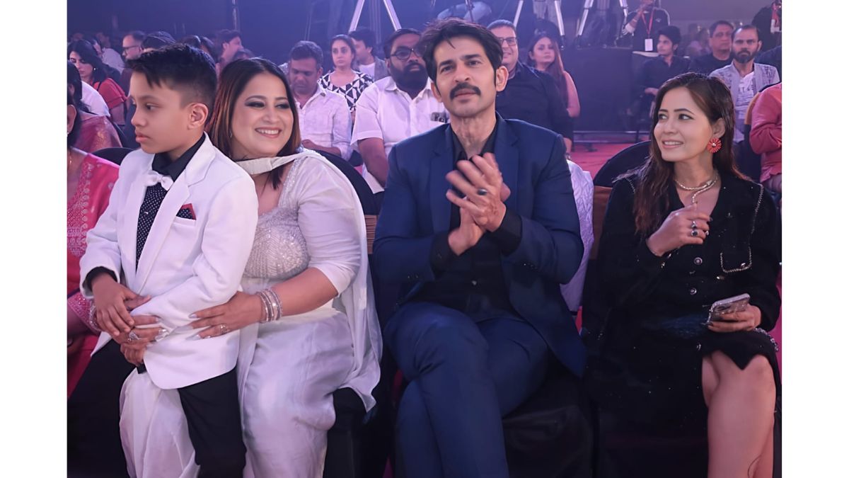 Stars Shine with Dance and Comedy at Mumbai’s First “True Vertical Awards”