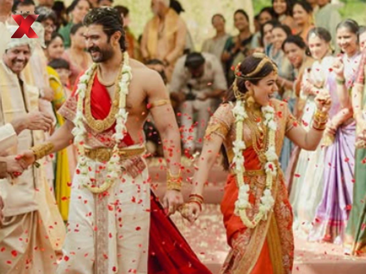 Vijay & Rashmika Sweet gestures & fan-loving moments