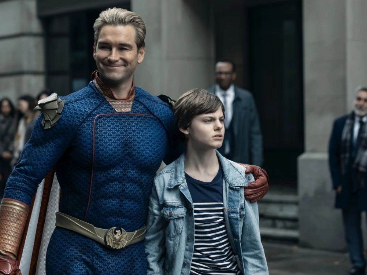 The Plot: A "Supe-led" Regime