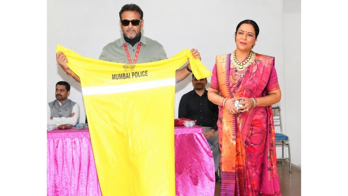 Mumbai Police to Receive Monsoon Protection Across Seven Police Stations: Lions Club of Mumbai SOL and RASYS Unite in Tribute to Frontline Heroes