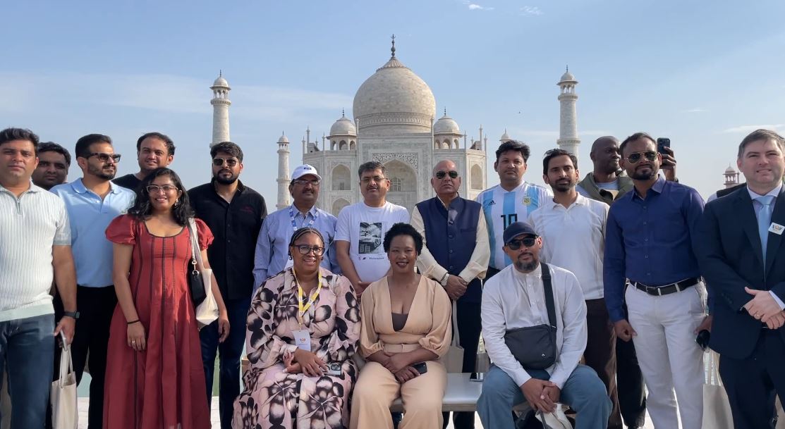 brics-delegates-witness-slice-of-history-during-visit-to-taj-mahal20260620101523 BRICS delegates witness slice of history during visit to Taj Mahal