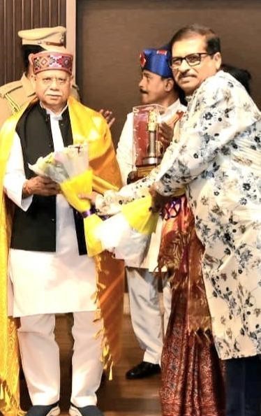 lok-bhavan-telangana-celebrated-west-bengal-foundation-day-governor-shri-shiv-pratap-shukla-was-felicitated-by-abhijeeth-bhattacharjee20260623184459 Lok Bhavan Telangana celebrated West Bengal Foundation Day. Governor Shri Shiv Pratap Shukla was felicitated by Abhijeeth Bhattacharjee