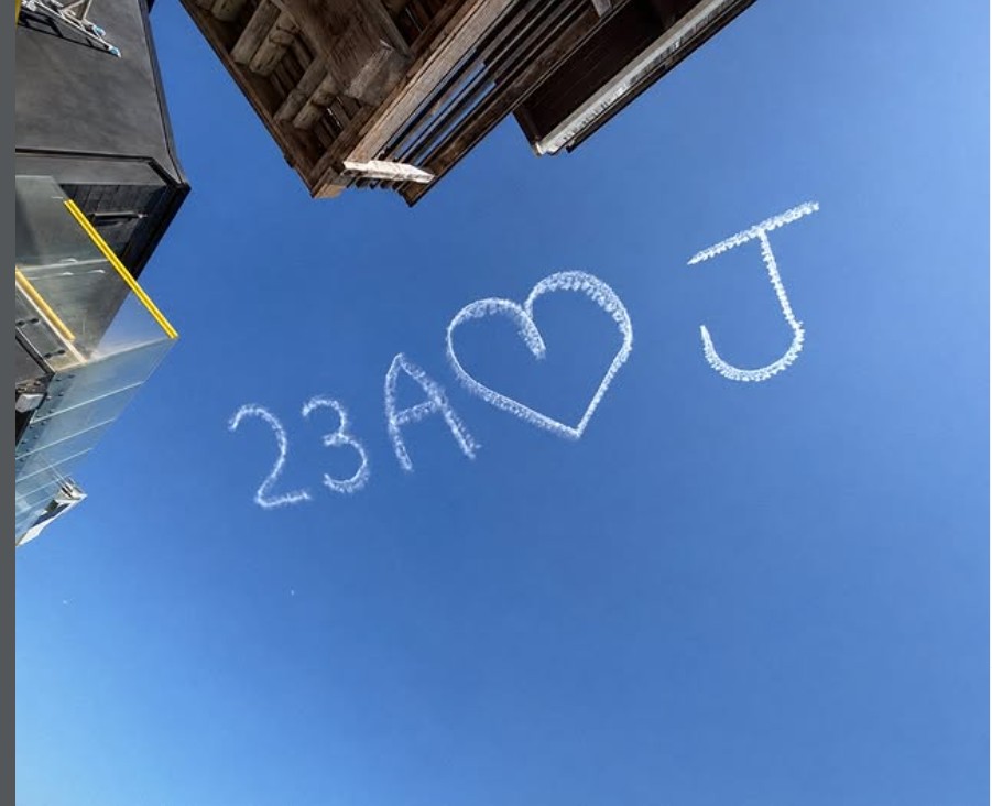 adam-sandler-skywrites-anniversary-message-for-wife-jackie-says-love-you-forever20260624163718 Adam Sandler skywrites anniversary message for wife Jackie, says "Love you forever"