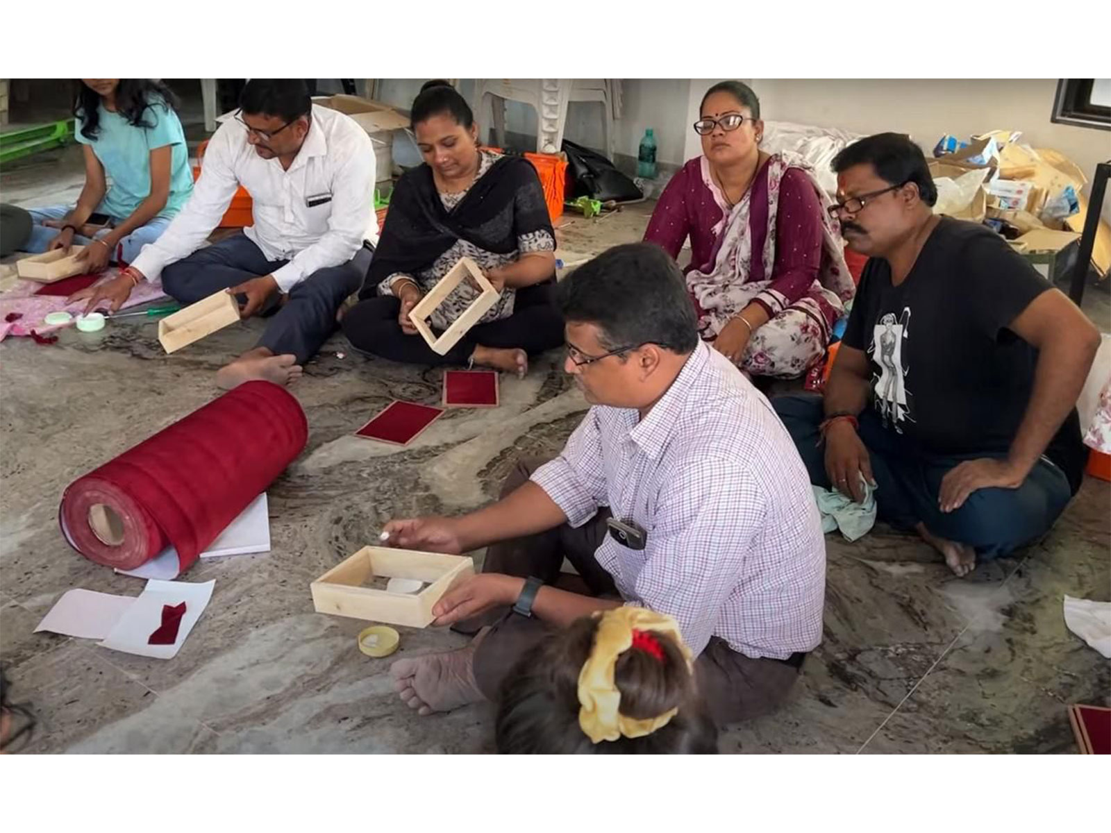 Gujarat government's 'Hastkala Setu Yojana' emerges as strong support for artisans skilled in traditional crafts