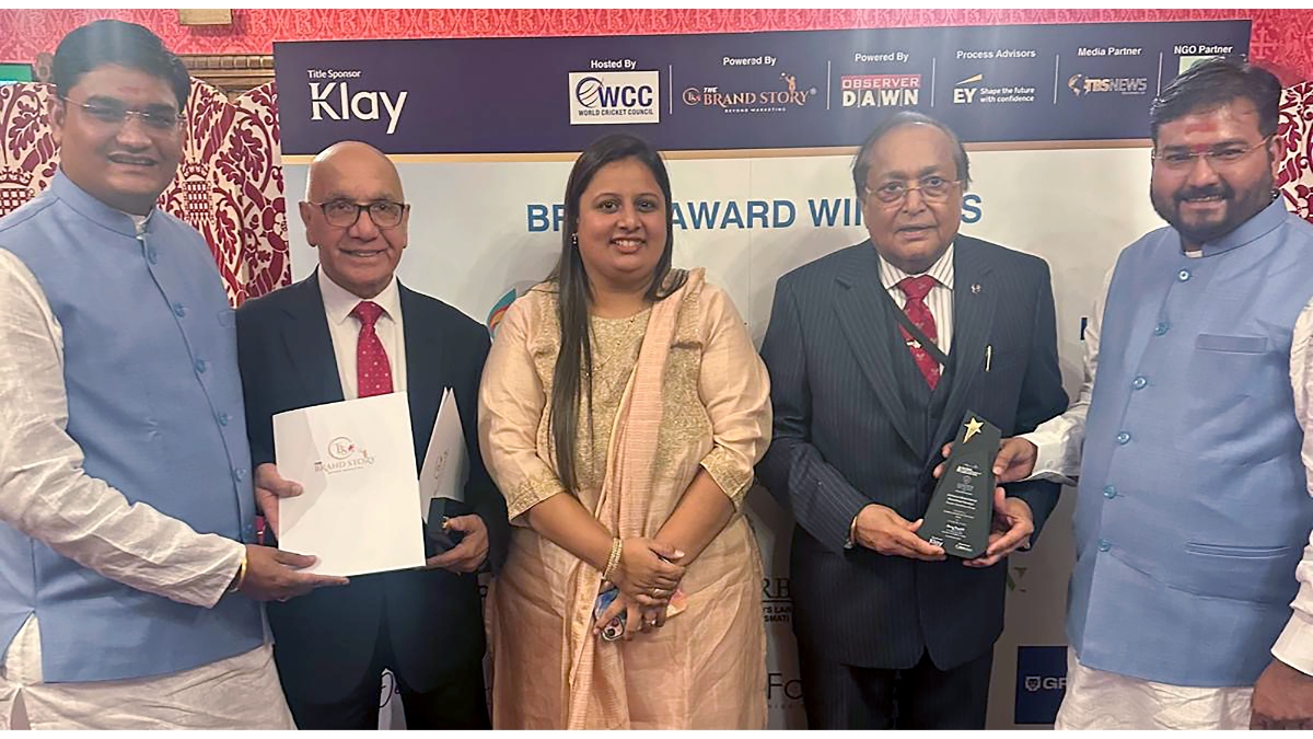 acharya-bhavinbhai-pandya-and-acharya-mananbhai-pandya-honoured-with-the-global-leader-of-the-year-2026-award-at-the-house-of-lords-london Acharya Bhavinbhai Pandya and Acharya Mananbhai Pandya Honoured with the Global Leader of the Year 2026 Award at the House of Lords, London