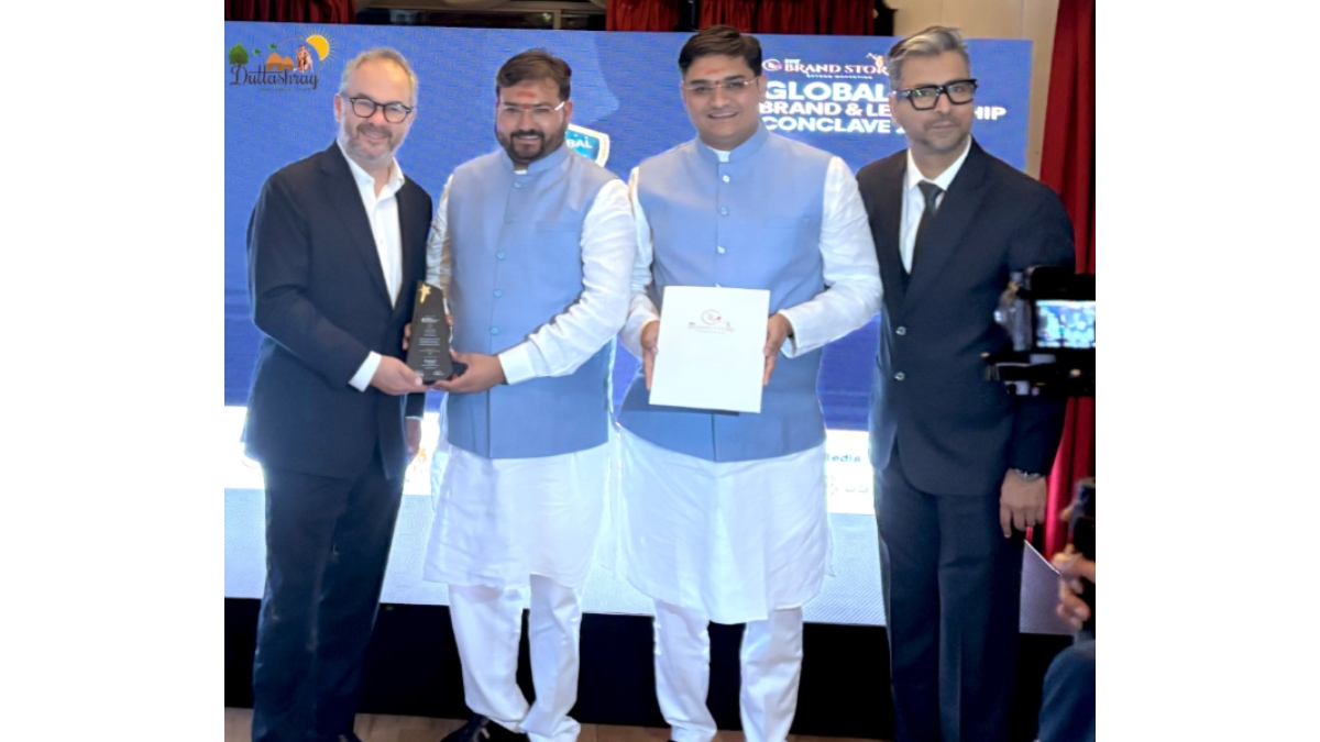 acharya-bhavinbhai-pandya-and-acharya-mananbhai-pandya-honoured-with-the-global-leader-of-the-year-2026-award-at-the-house-of-lords-london Acharya Bhavinbhai Pandya and Acharya Mananbhai Pandya Honoured with the Global Leader of the Year 2026 Award at the House of Lords, London