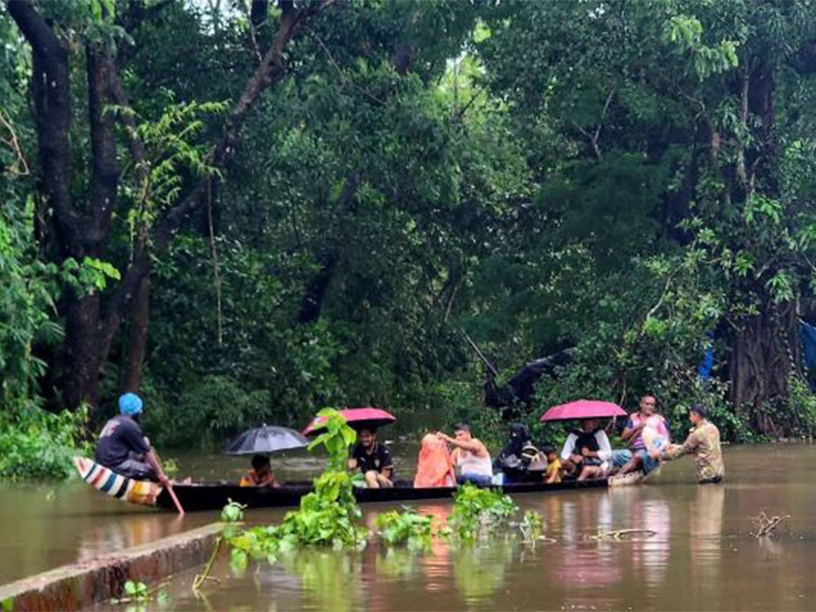 bangladesh-deploys-army-in-chittagong-to-tackle-sudden-flood20260711001047 Bangladesh deploys Army in Chittagong to tackle sudden flood