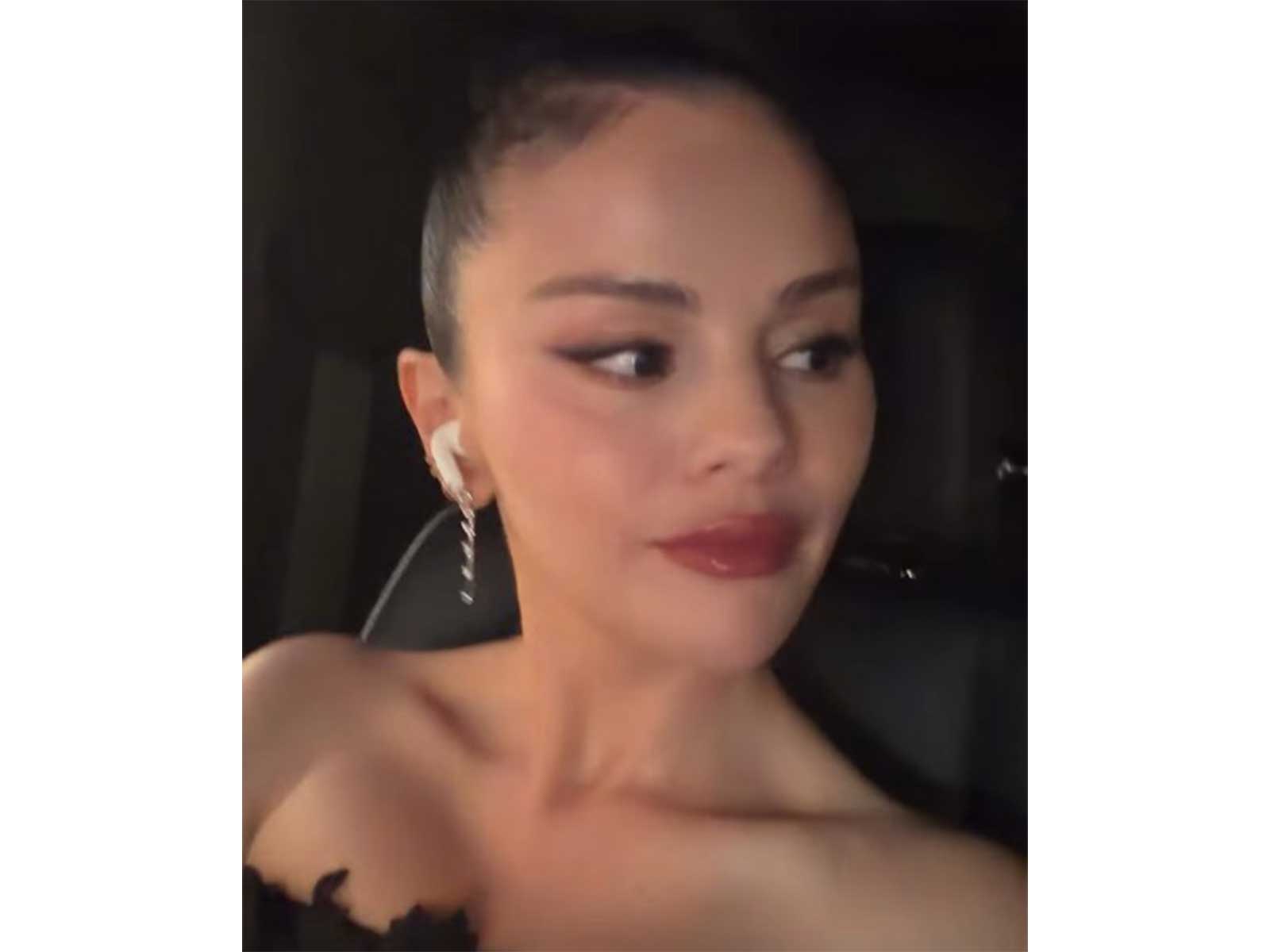Selena Gomez dazzles in black lace dress, sparkling diamonds for Taylor Swift's rehearsal dinner