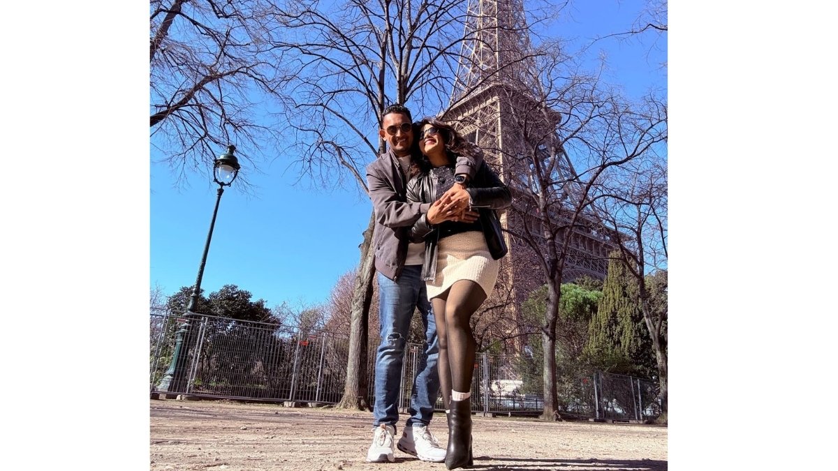actor-performer-creator-jugnu-ishiqui-marries-technology-entrepreneur-ryan-balchand-in-an-intimate-us-ceremony Actor, Performer & Creator Jugnu Ishiqui Marries Technology Entrepreneur Ryan Balchand in an Intimate US Ceremony