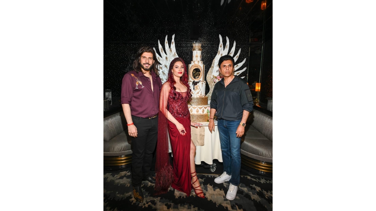 inside-nikii-daas-birthday-bash-that-brought-mumbais-elite-together Inside Nikii Daas’ Birthday Bash That Brought Mumbai’s Elite Together