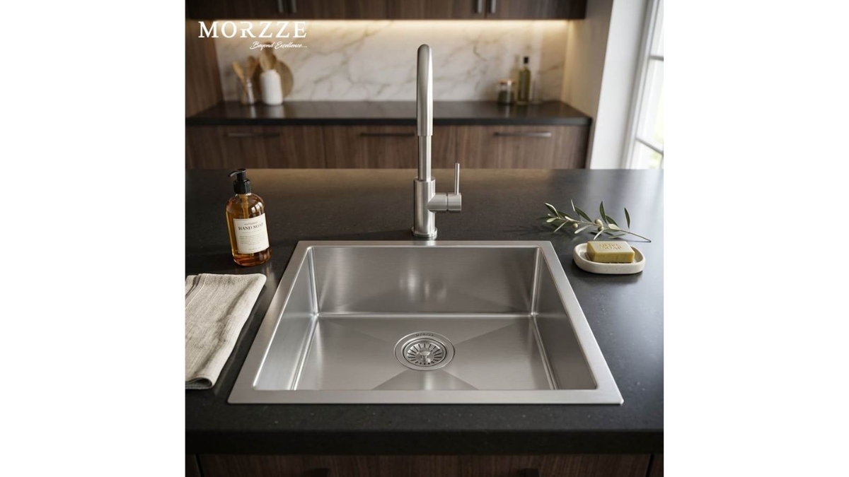stainless-steel-kitchen-sinks-why-the-sink-is-getting-more-attention-in-modern-kitchens Stainless Steel Kitchen Sinks: Why the Sink Is Getting More Attention in Modern Kitchens