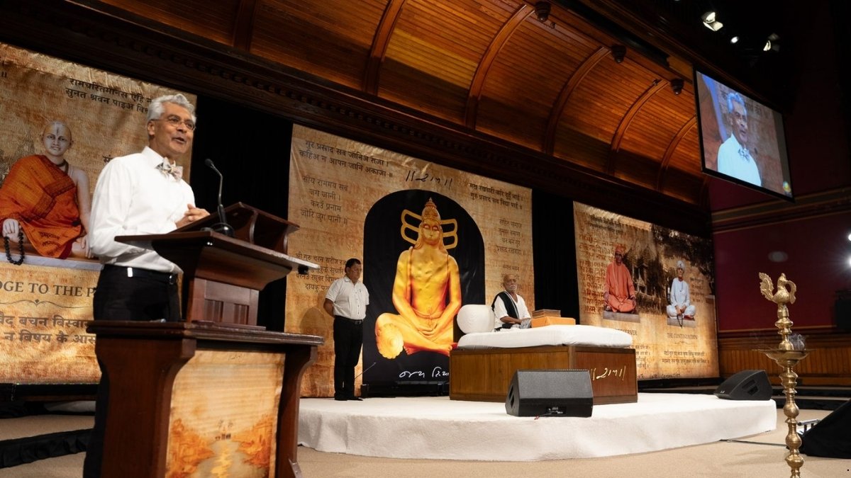 morari-bapus-ram-katha-begins-at-at-sanders-theatre-in-harvard-on-indias-80th-independence-day Morari Bapu’s Ram Katha begins at at Sanders Theatre in Harvard on India’s 80th Independence Day