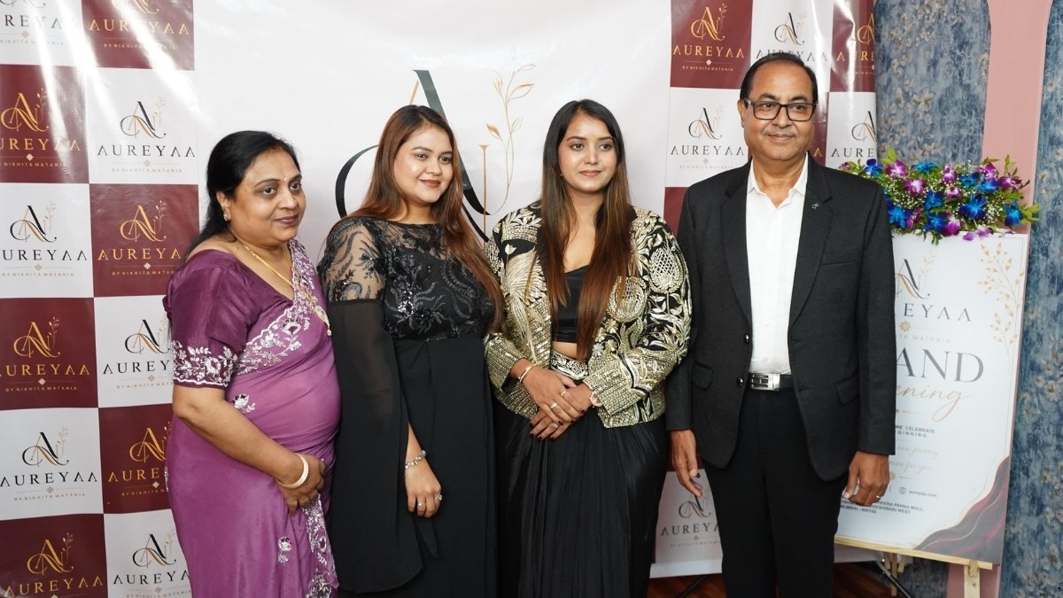 aureyaa-by-nikhita-matania-gives-a-modern-twist-to-traditional-indian-fashion Aureyaa By Nikhita Matania Gives A Modern Twist To Traditional Indian Fashion