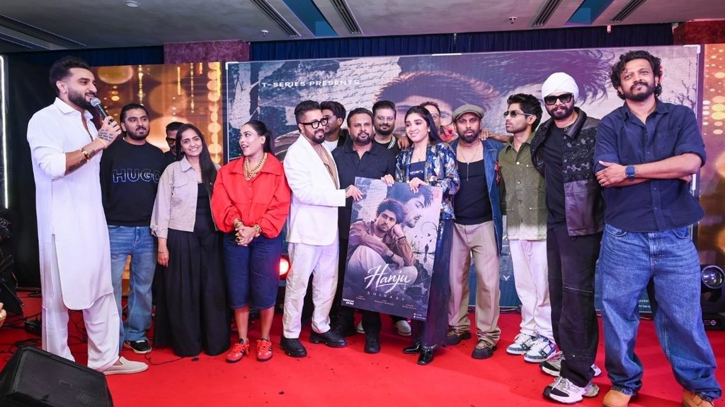 singer-shivaay-makes-singing-debut-with-soulful-single-hanju-lyrics-by-kumaarji-video-by-ramji-gulati-marks-birthday-with-annual-singing-mela Singer Shivaay Makes Singing Debut with Soulful Single ‘Hanju’, Lyrics by Kumaarji, Video by Ramji Gulati, Marks Birthday with Annual Singing Mela