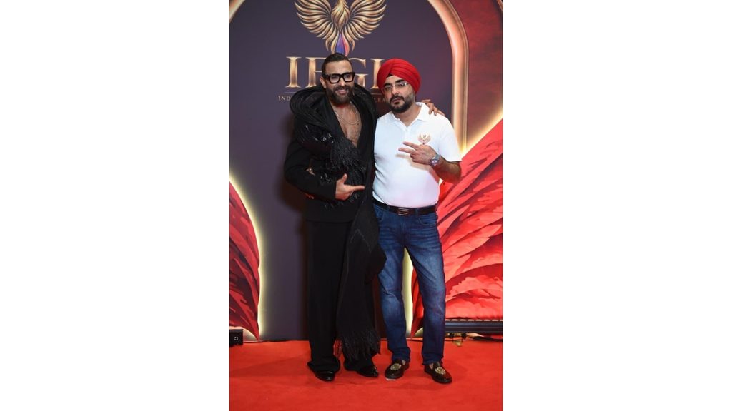 indian-fashion-glamour-league-ifgl-gala-red-carpet-walk-celebrates-fashion-glamour-and-creative-excellence Indian Fashion Glamour League (IFGL) Gala & Red Carpet Walk Celebrates Fashion, Glamour and Creative Excellence