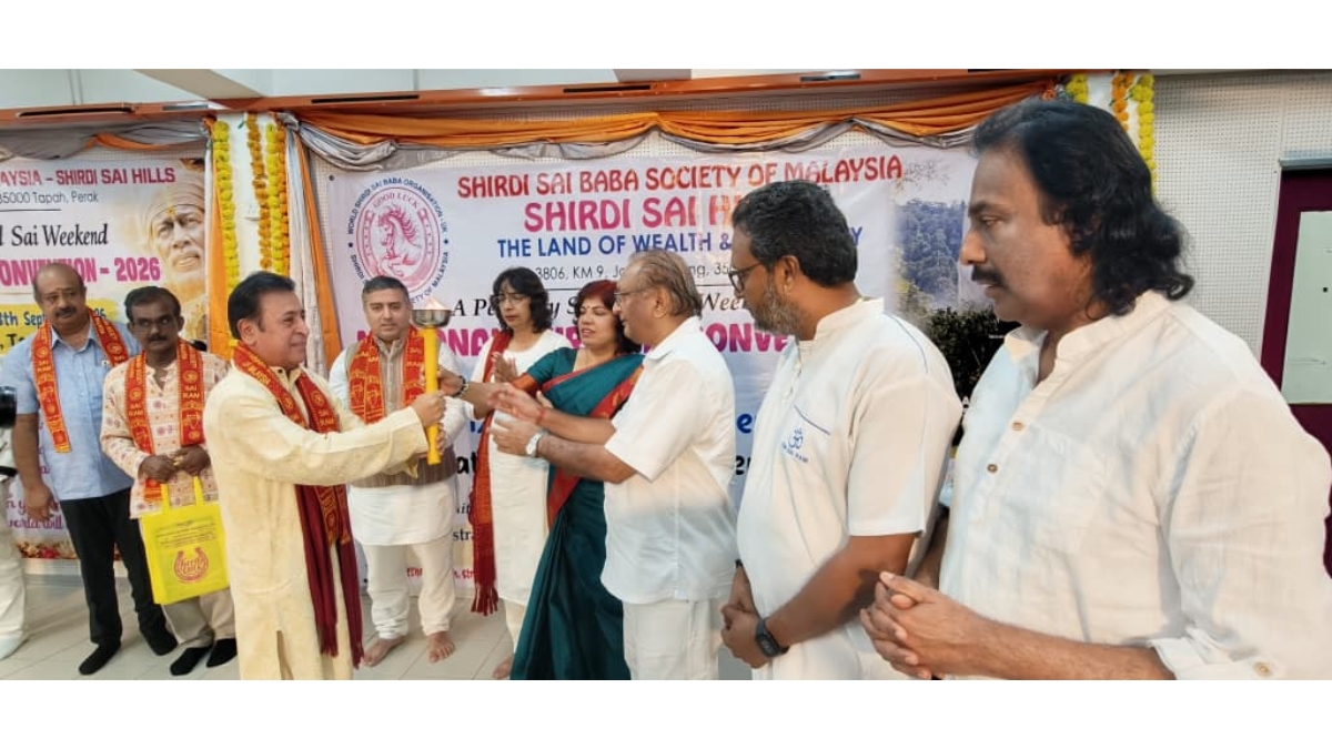 sai-baba-peace-torch-ceremony-in-malaysia-draws-over-500-devotees-indias-deputy-high-commissioner-and-malaysian-minister-attend Sai Baba Peace Torch Ceremony in Malaysia Draws Over 500 Devotees; India’s Deputy High Commissioner and Malaysian Minister Attend
