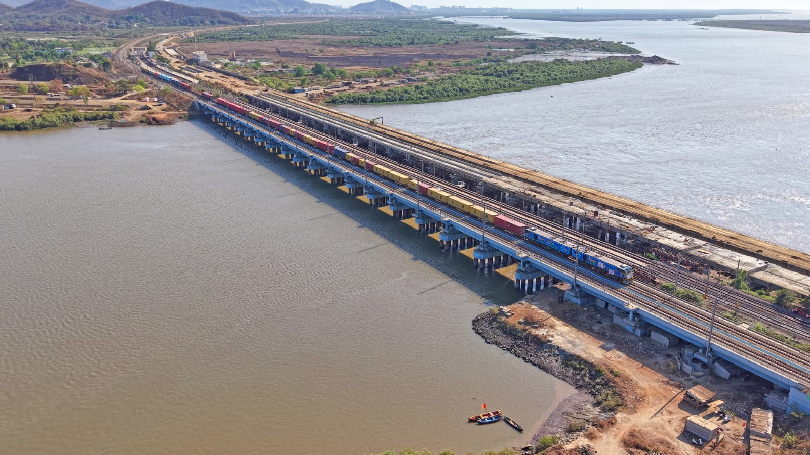 dedicated-freight-corridors-transforming-freight-transportation-landscape-in-india Dedicated Freight Corridors transforming freight transportation landscape in India